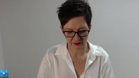 Sofie Velvet online show from December 16, 7:04 am