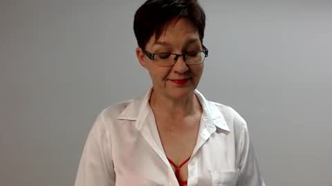 Sofie Velvet online show from January 8, 3:28 pm