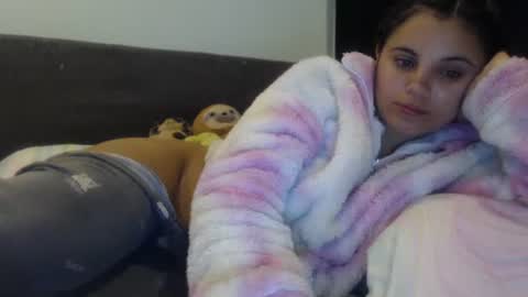 Snapshot of sofigarcia17 chatting on January 26, 3:06 am sofi online show from January 26, 3:06 am