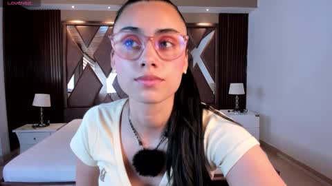 Sofiia  Everyday From 1400 to 2200 Col Time online show from March 9, 7:18 pm