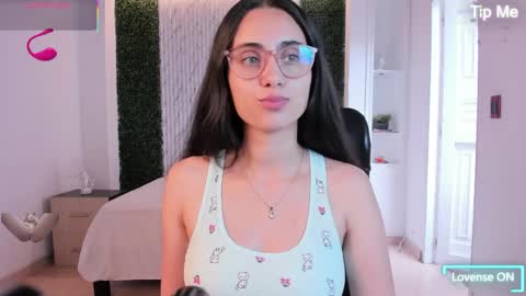 Sofiia  Everyday From 1400 to 2200 Col Time online show from March 27, 7:26 pm