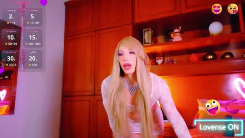 Sofa bonita  online show from October 4, 3:26 am