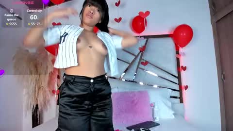 sofijohnsonx online show from February 16, 12:54 pm