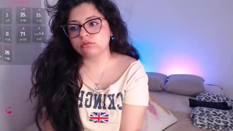 Lau  online show from February 17, 9:03 pm