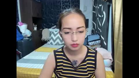 Angel online show from November 22, 2:37 pm