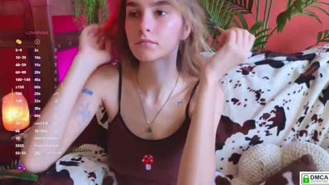 E online show from September 25, 7:15 am