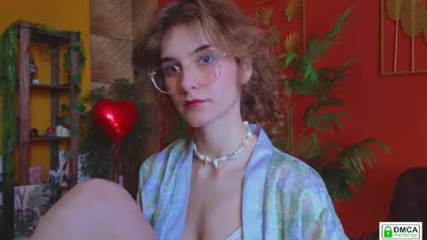 E online show from February 14, 9:01 am