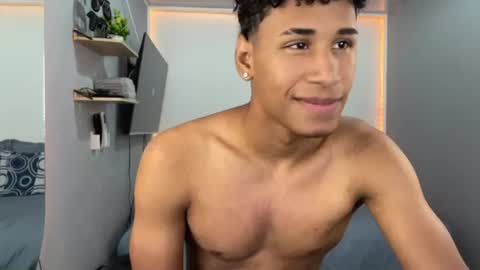 soft_attraction2 online show from July 9, 2:59 am
