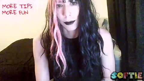 Softie 3 online show from April 2, 5:37 am