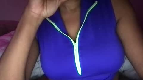 Jade online show from November 18, 9:01 am