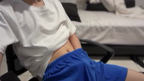 softedge04 online show from March 2, 8:48 pm