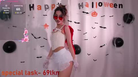 Jenna online show from October 27, 1:33 pm