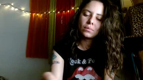 Snapshot of soka_lovers_04_ chatting on December 7, 2:58 am Sofia online show from December 7, 2:58 am