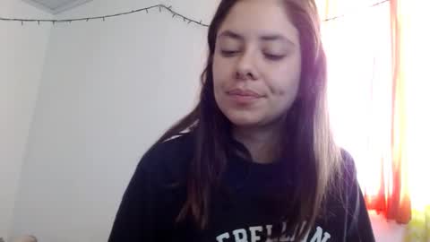 Snapshot of soka_lovers_04_ chatting on December 11, 12:34 pm Sofia online show from December 11, 12:34 pm