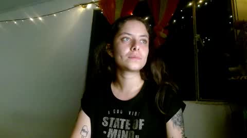 Snapshot of soka_lovers_04_ chatting on February 14, 6:12 am Sofia online show from February 14, 6:12 am