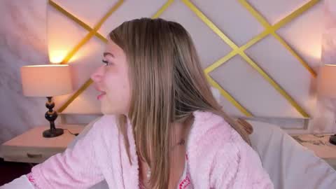 solara online show from December 19, 9:54 pm