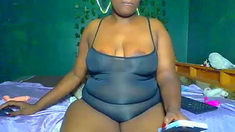 Solly bunny online show from May 18, 1:26 am