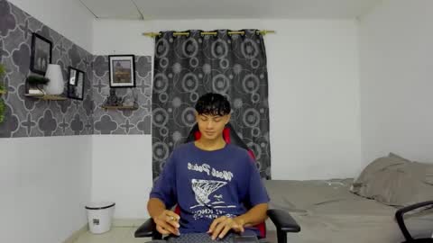 Snapshot of son_hades chatting on September 20, 3:42 am son_hades online show from September 20, 3:42 am