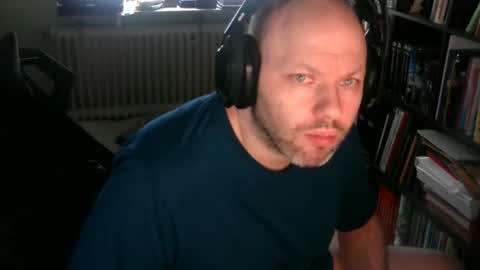 Tom online show from November 14, 11:23 am