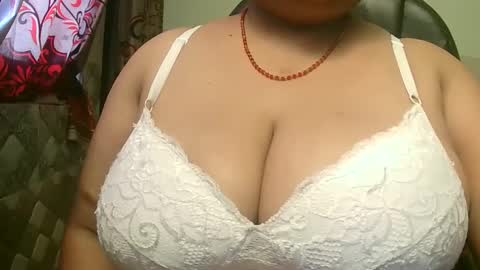 soni88888 online show from February 20, 11:42 am