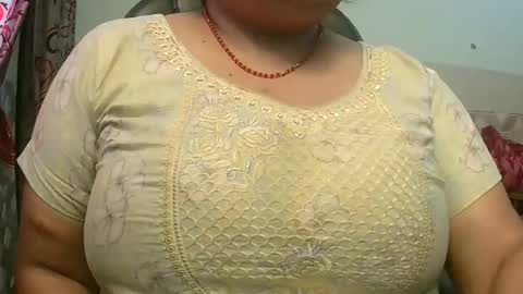 soni88888 online show from February 19, 10:34 am