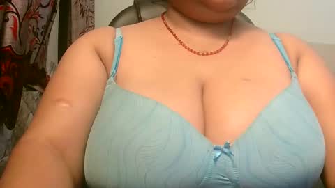 soni88888 online show from February 14, 3:36 pm