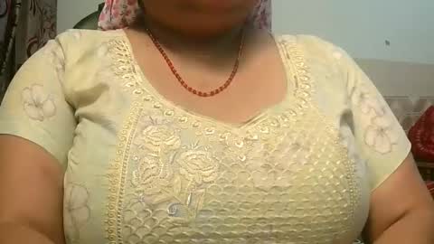 soni88888 online show from February 18, 3:31 pm