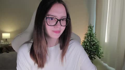 sonia_moon_ online show from December 25, 4:54 am