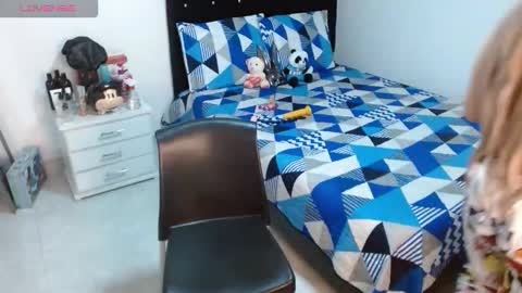 sonialatin69 online show from October 1, 4:17 pm