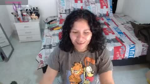 sonialatin69 online show from April 4, 1:51 pm
