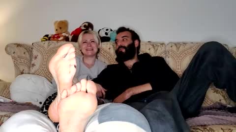 Snapshot of sonne_engels chatting on October 13, 10:45 pm Sonne Engels online show from October 13, 10:45 pm