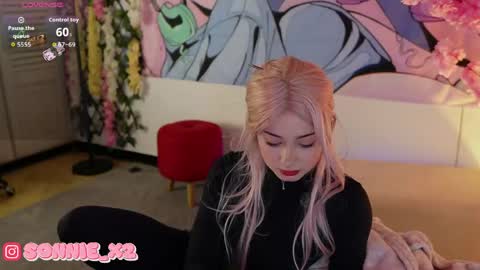 Sonnie online show from May 22, 2:57 pm