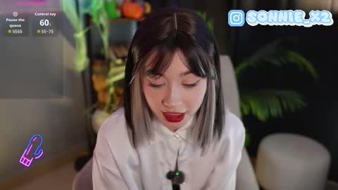 Sonnie online show from October 21, 3:05 pm