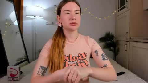 Snapshot of sonya_baby chatting on February 21, 1:11 pm SONIA online show from February 21, 1:11 pm