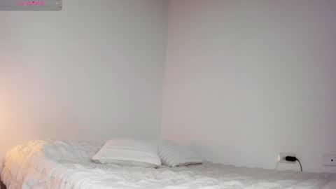 SOPHIA CLARK1 online show from March 31, 3:51 am