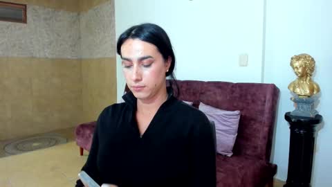 Snapshot of sophia_harry chatting on February 18, 3:31 am sophia CM online show from February 18, 3:31 am