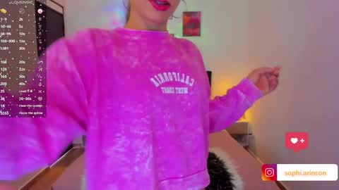 Sophia Rincon online show from April 8, 9:51 pm