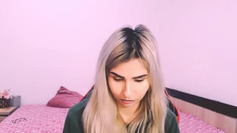 sophia smith4146 online show from March 1, 5:33 am