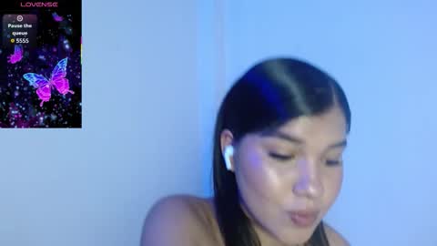 Sophia Bedford online show from November 17, 4:42 pm