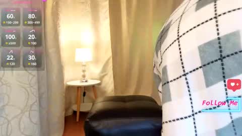 Snapshot of sophiadumont chatting on February 23, 2:07 am Sophia online show from February 23, 2:07 am