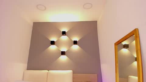 Sofi online show from February 18, 12:28 pm