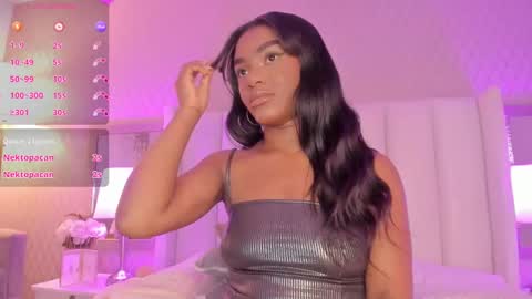 SophiaSmiths online show from February 19, 1:18 am