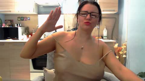 Snapshot of sophiasoft chatting on January 25, 8:00 pm Sophia online show from January 25, 8:00 pm