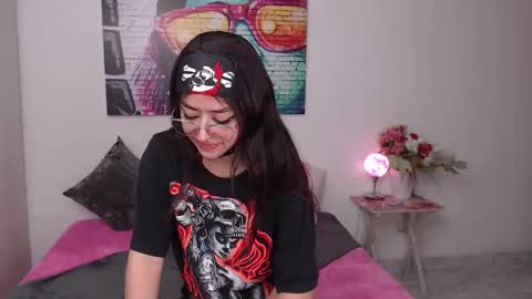   online show from September 29, 7:57 pm