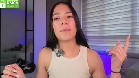 Sophie  online show from December 13, 7:53 pm