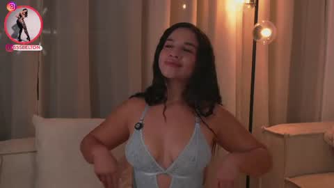 sofia online show from July 7, 1:29 am