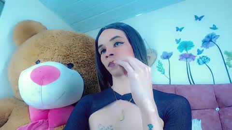 sophie_miaa online show from February 5, 7:53 pm
