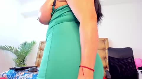 sophie_newton online show from February 17, 4:06 pm