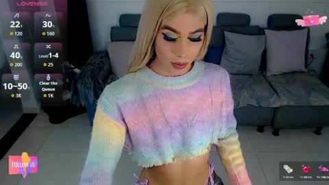 sophie_vall online show from April 10, 12:27 am