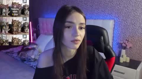 Sophie online show from February 27, 9:18 am